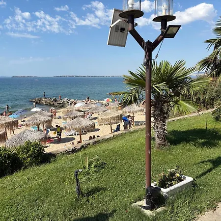 Etara 4 Complex アパート